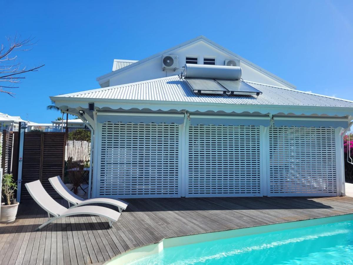 Villa Ste Marthe Avec Piscine, Grande Terrasse, Jardin Intime Et Citerne D'Eau Saint-Francois  Exterior photo